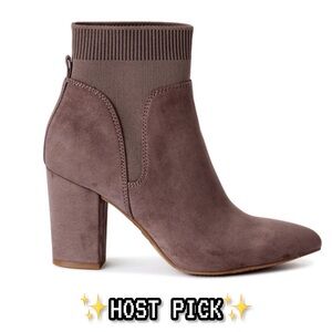 🆕 Gray Knit & Faux Suede Heeled Ankle Boots | 8.5 | Time and Tru | Chunky Heel
